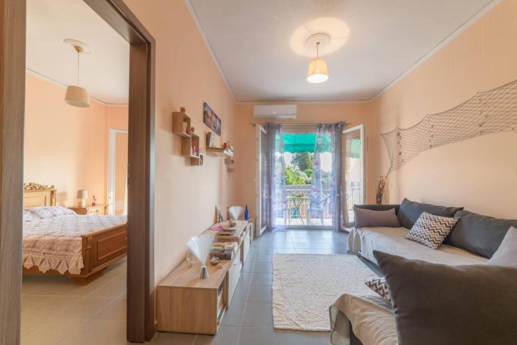 Bright Newly Renovated Apt Near Beach & Center+Ac Anemomylos Екстер'єр фото