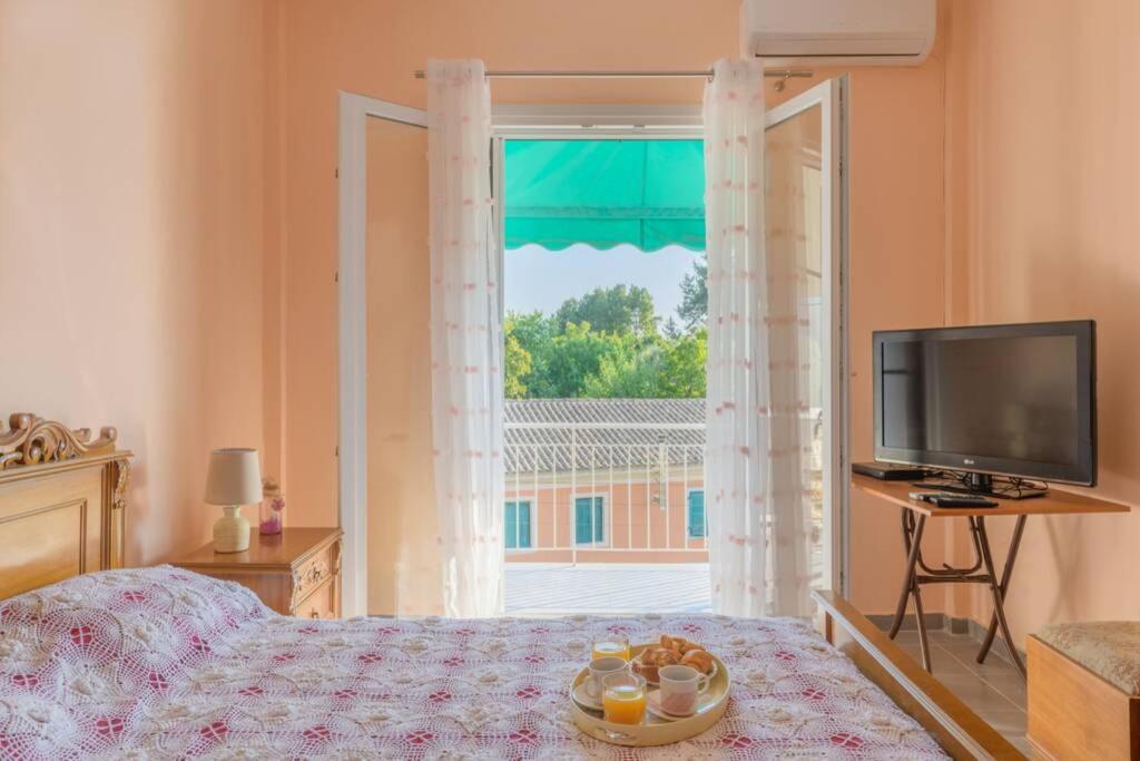Bright Newly Renovated Apt Near Beach & Center+Ac Anemomylos Екстер'єр фото